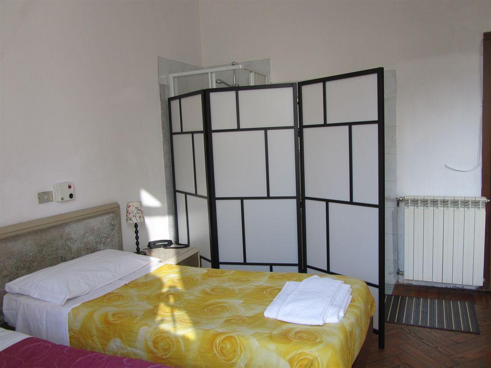 Hotel Gambara Milan Bagian luar foto