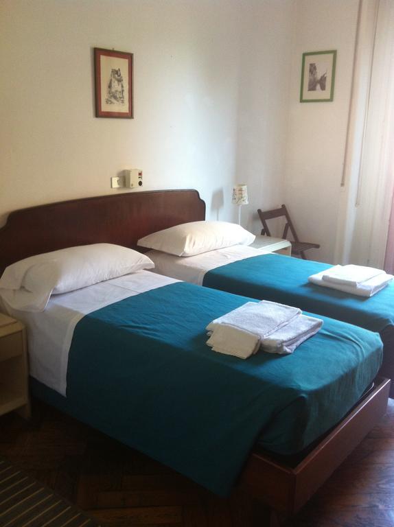 Hotel Gambara Milan Bagian luar foto