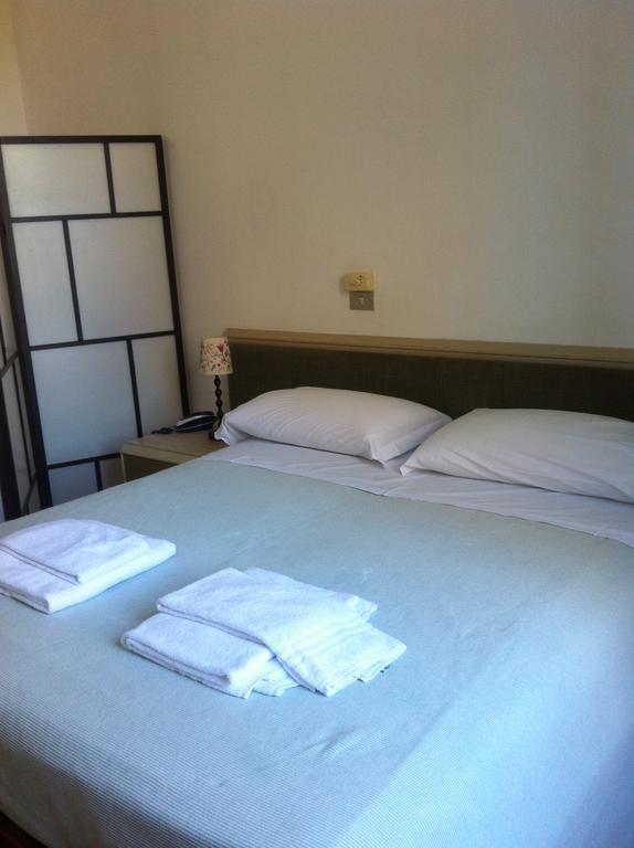 Hotel Gambara Milan Bagian luar foto