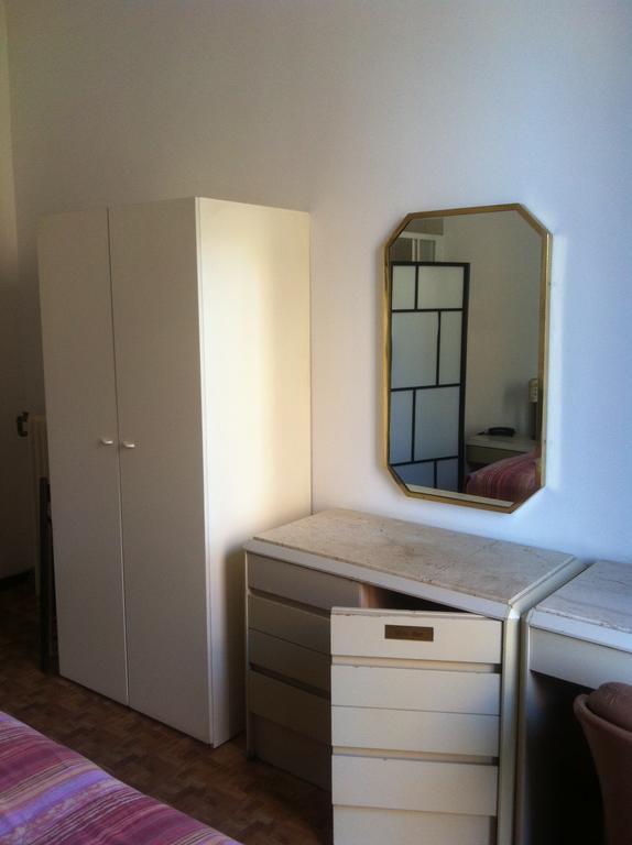 Hotel Gambara Milan Bagian luar foto